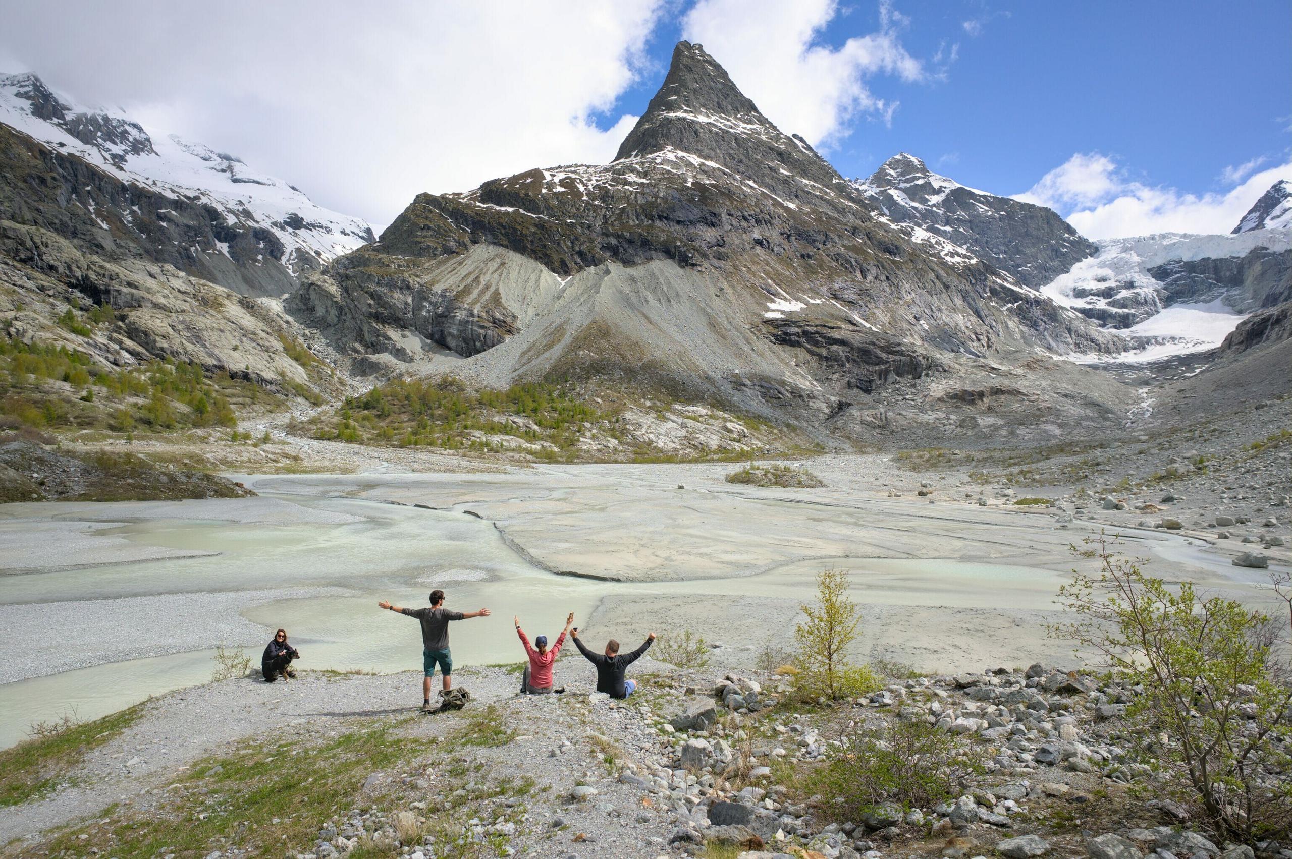 The Ferpecle glacier in Val d'Hérens, visible from the surroundings of Alpiness coliving.