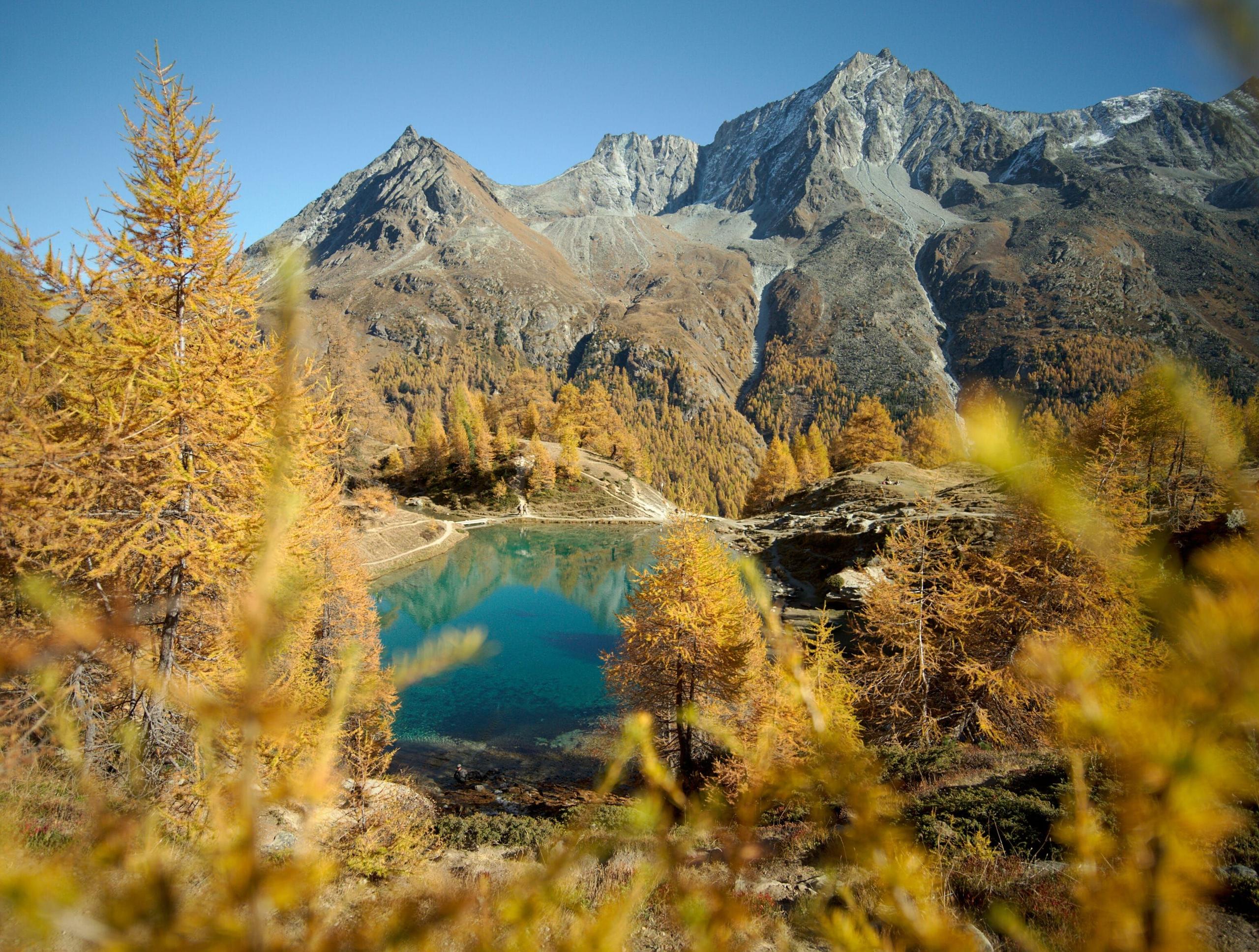 Lac Bleu in Autumn