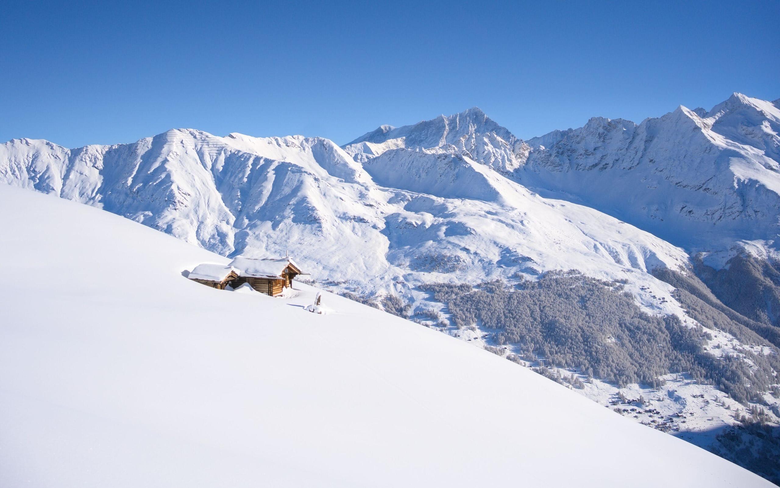Val d'Hérens in Winter