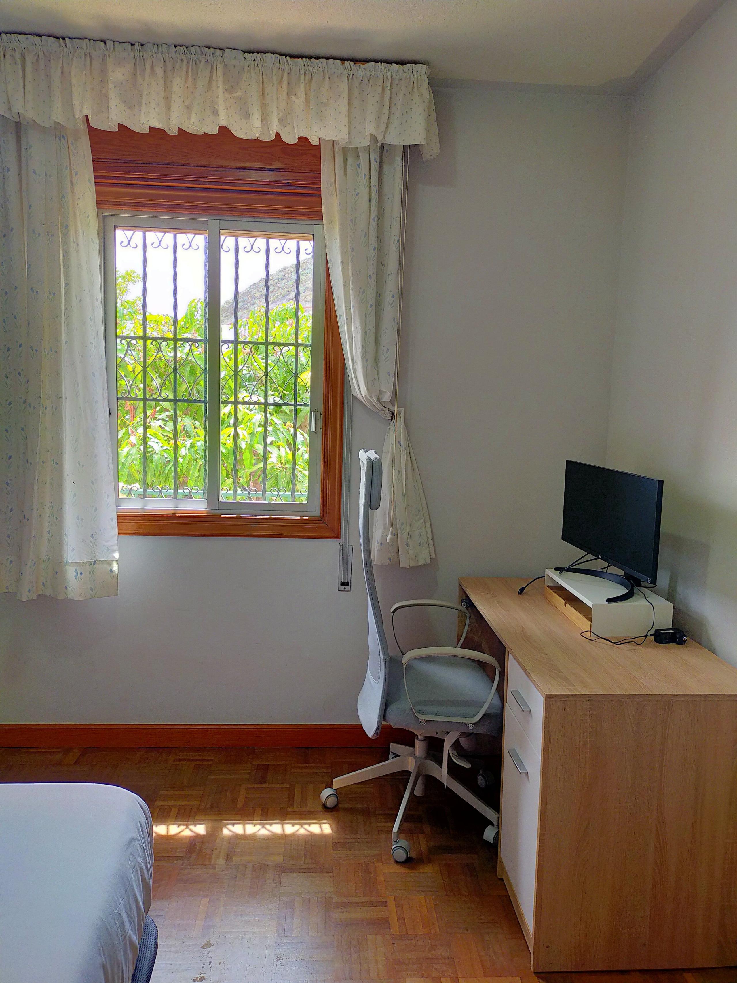 Pineapple Suite - room view 5