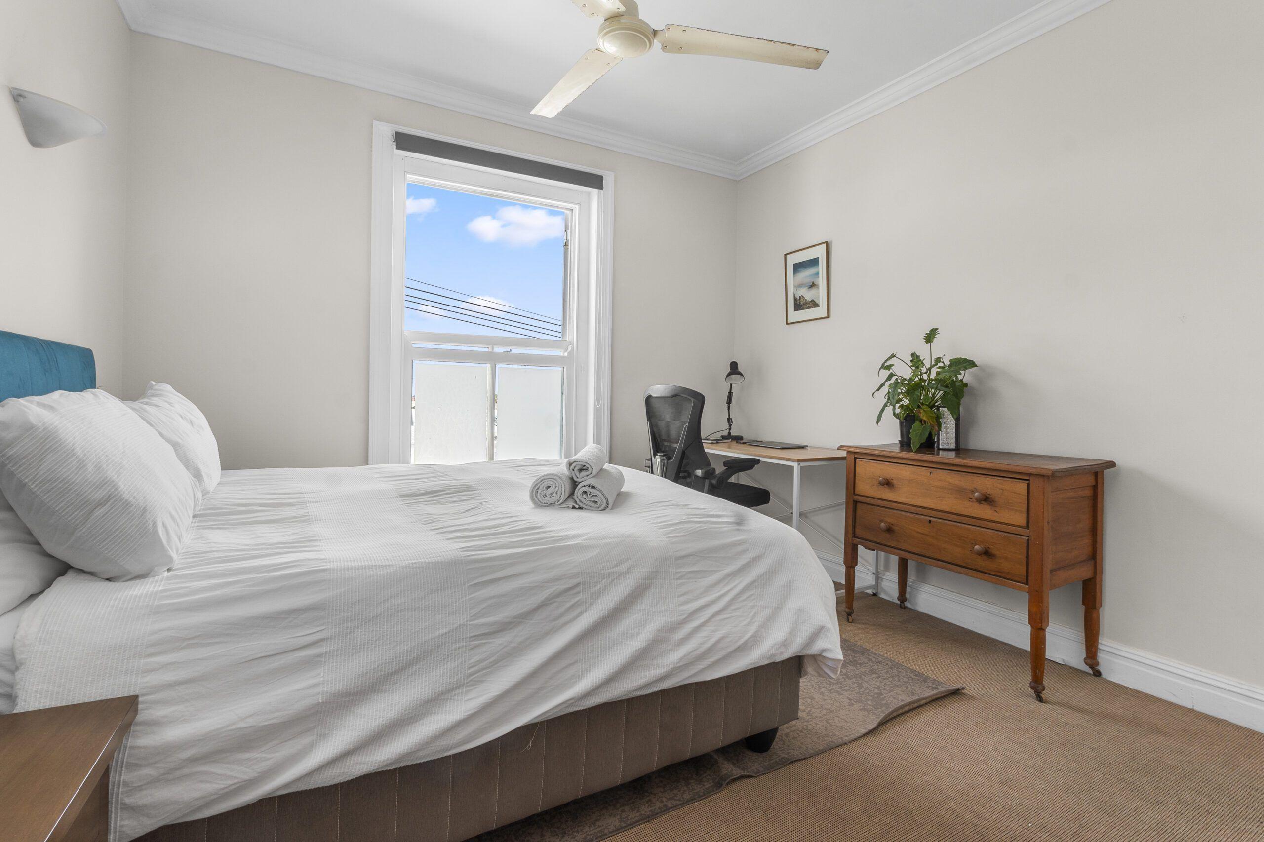 Reverse view of the Hill Queen Suite bedroom