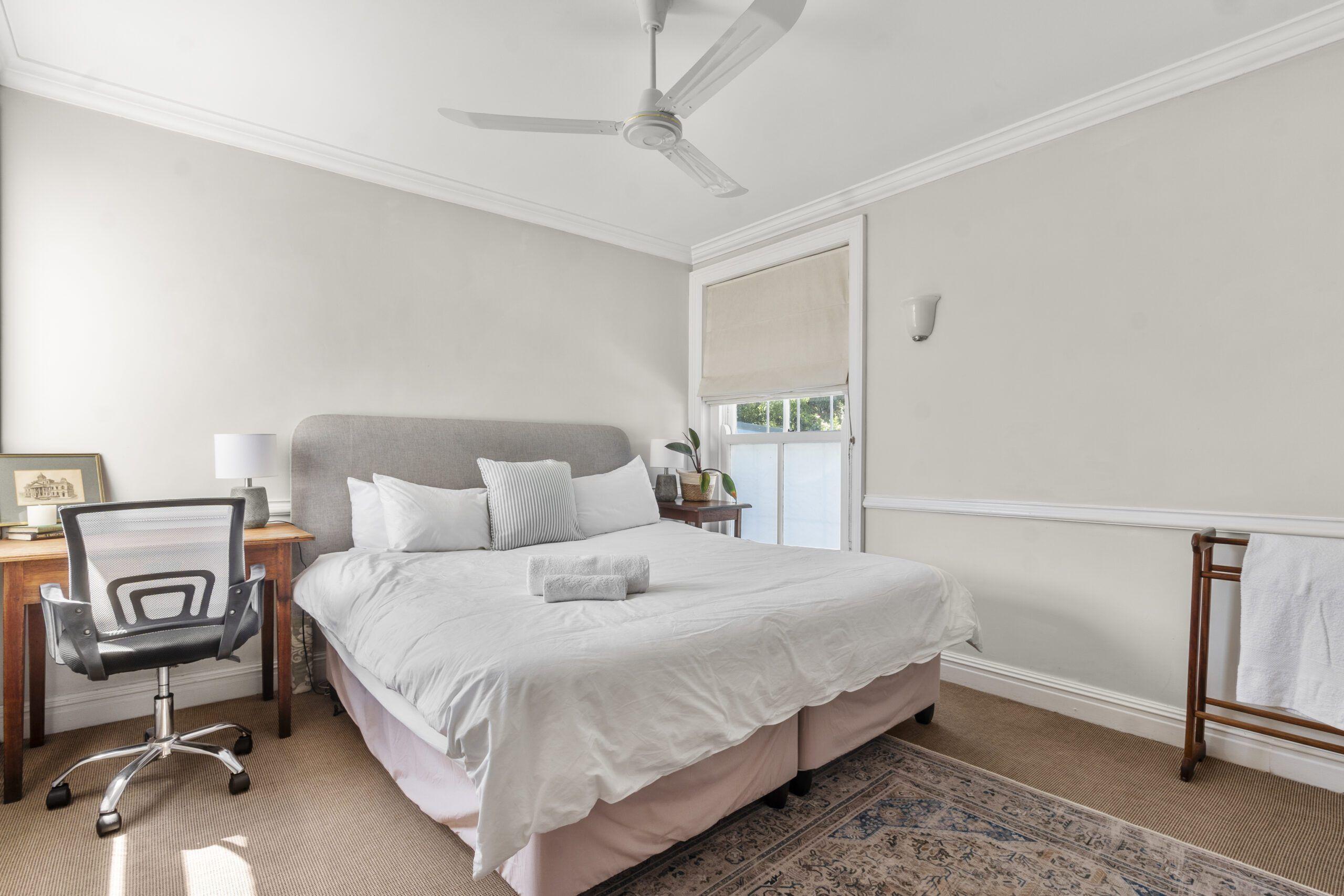 King-sized bed in the Sea Queen Suite