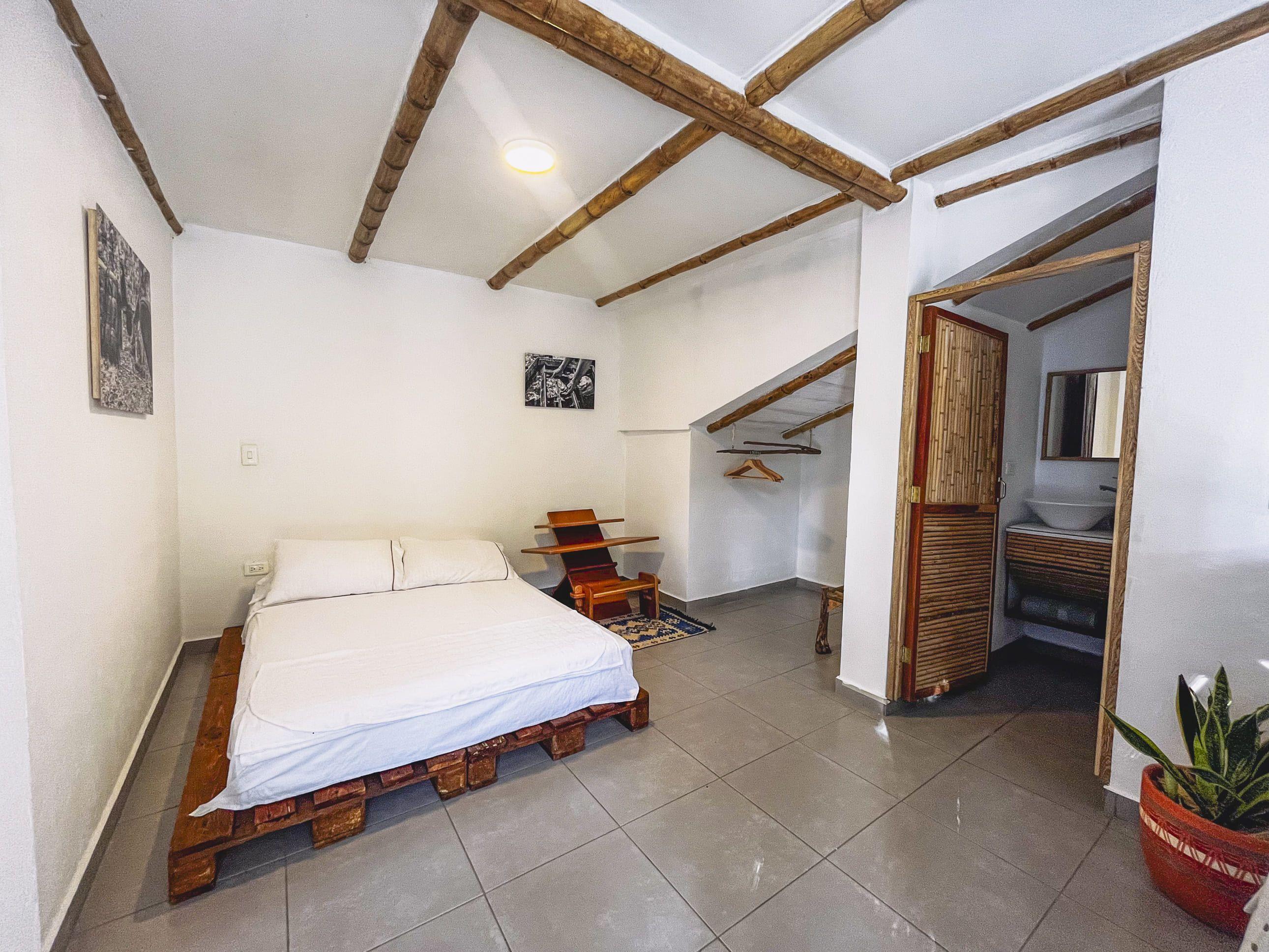 Canoas room — inviting double-bed room offering privacy and comfort