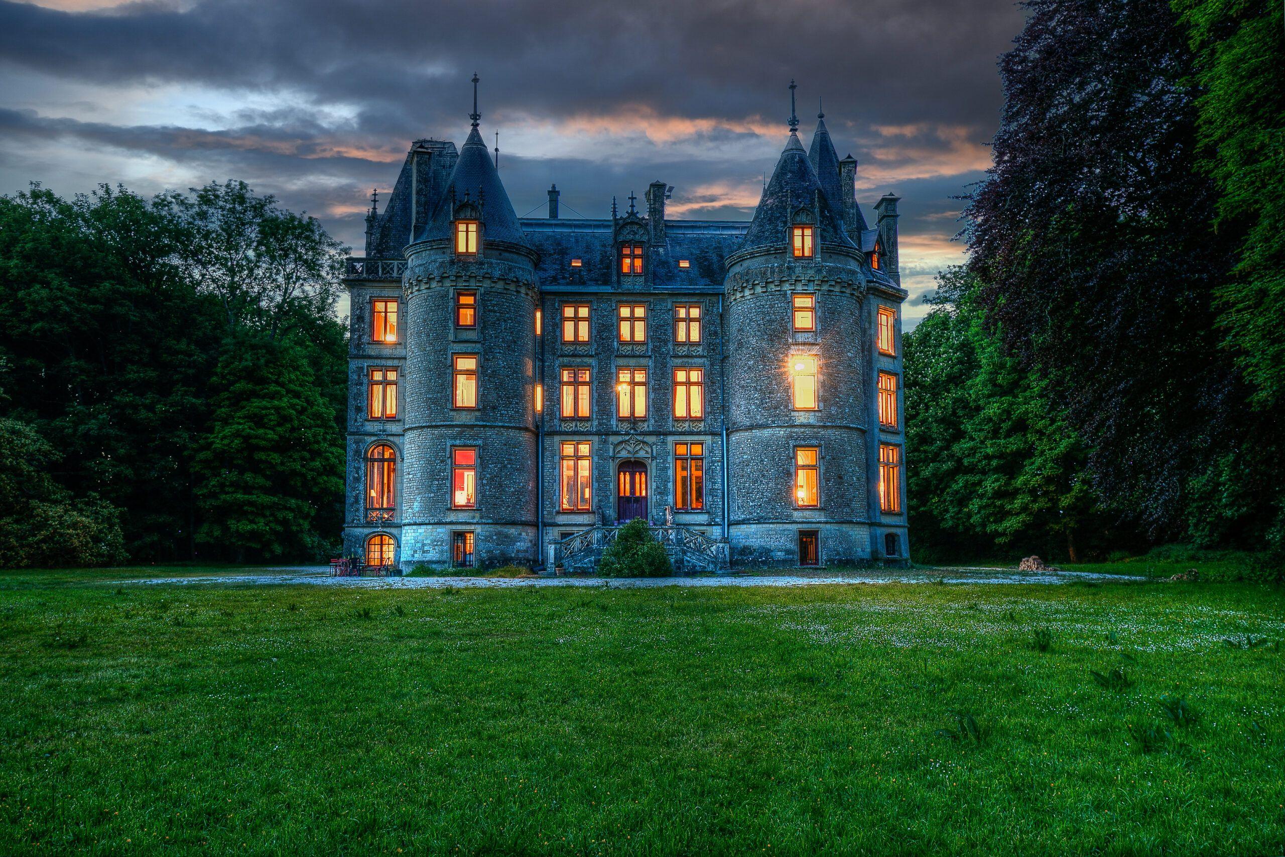 Chateau Twilight