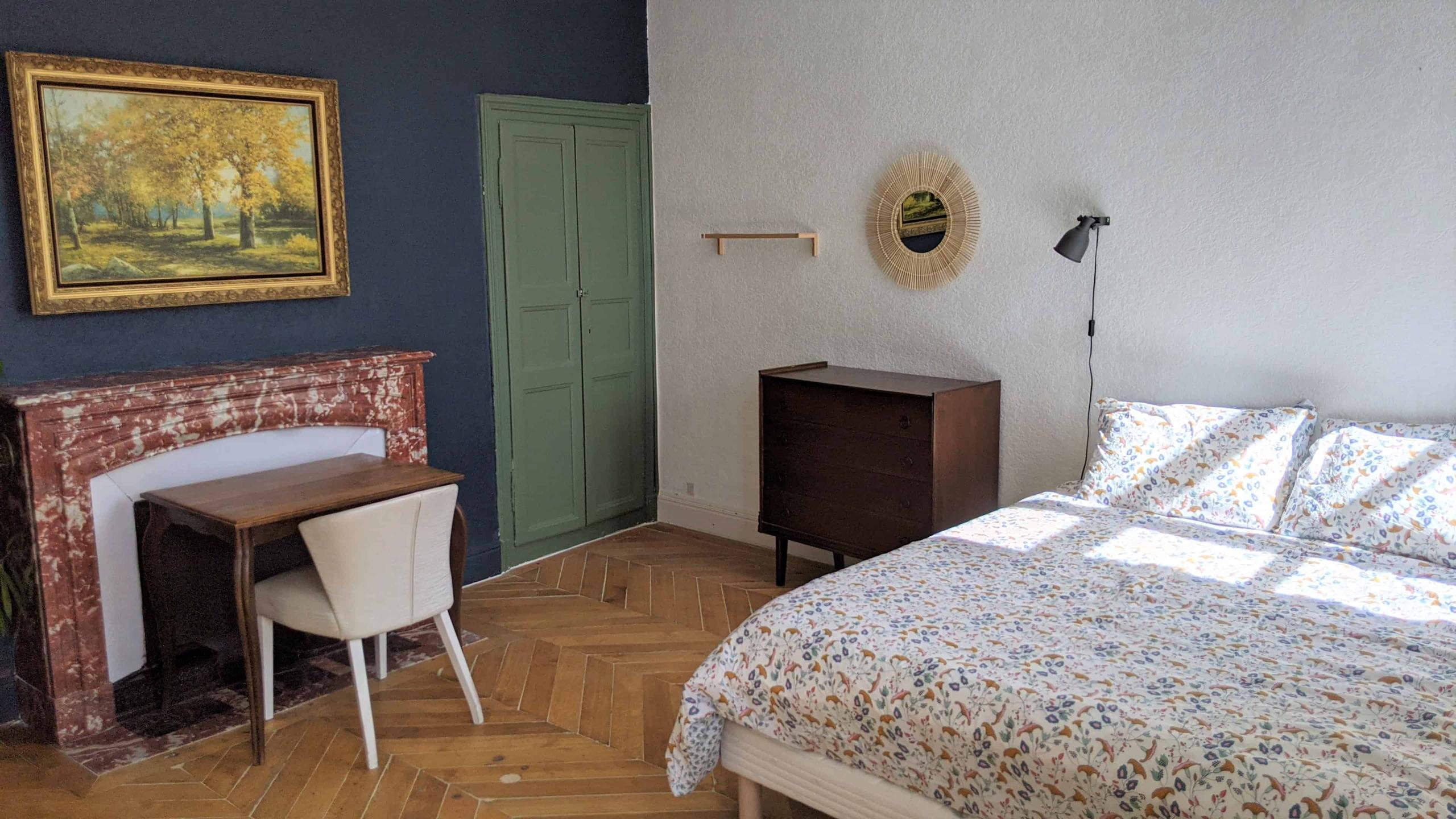 One of the largest rooms with double bed, private ensuite bathroom and mountain view