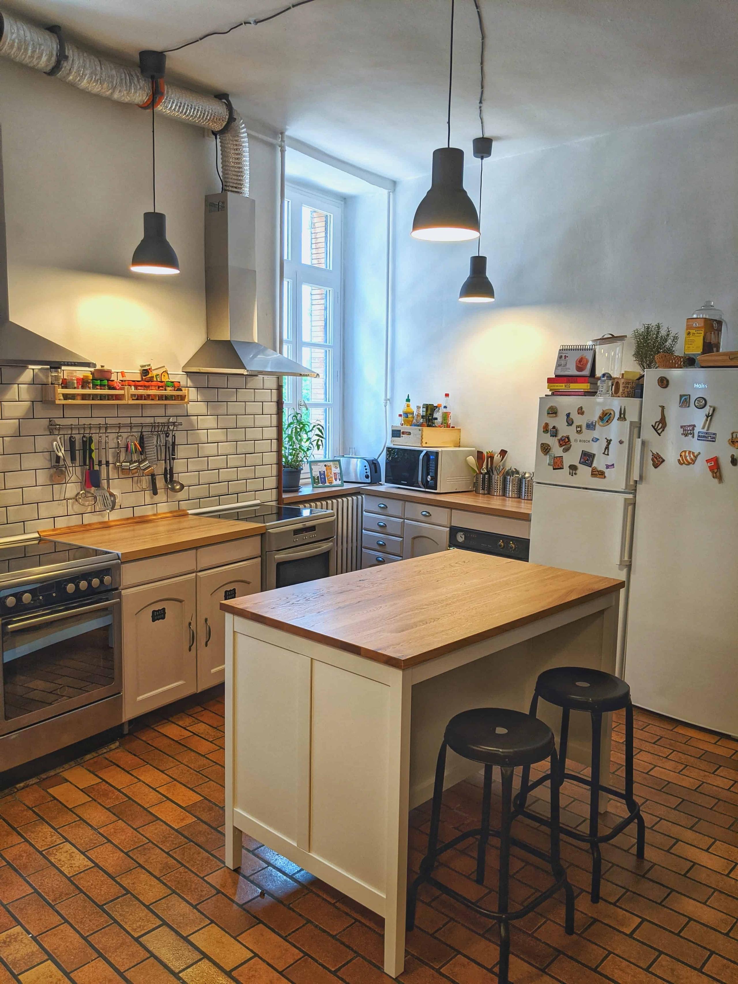 Kitchen workspace