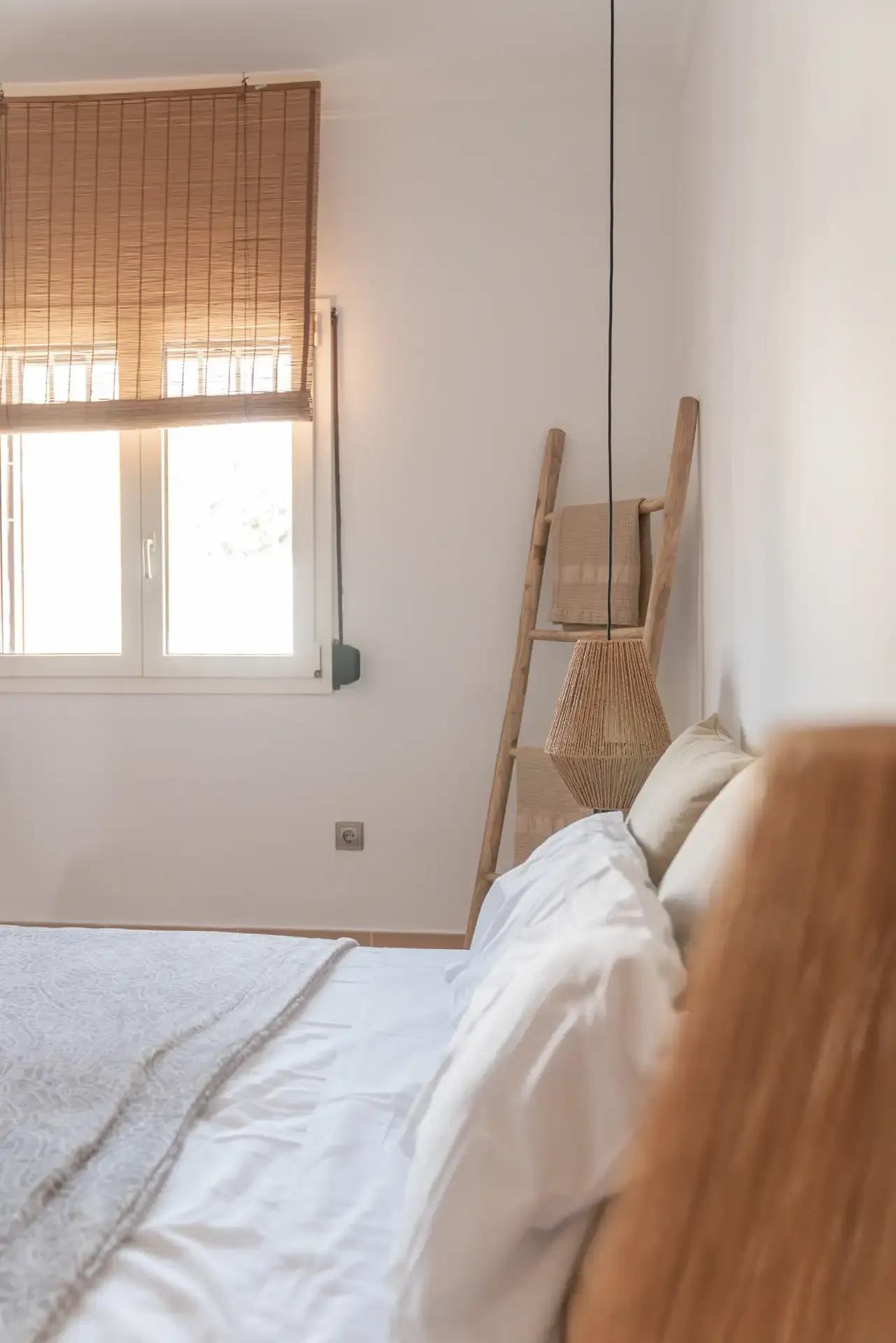 Coliving & Coworking Denia Room Detail Bed and Window