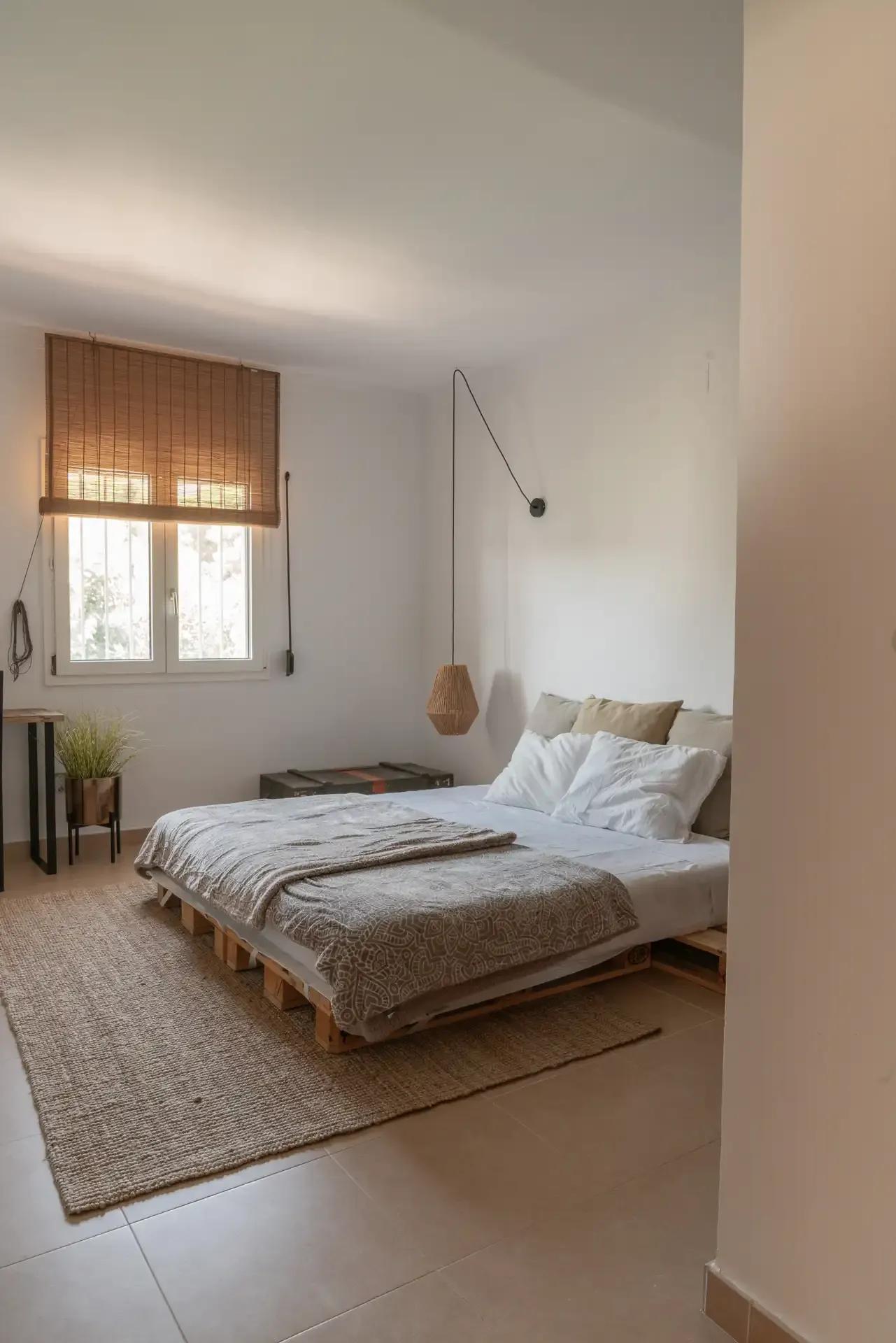 Coliving & Coworking Denia Room Detail - Bed