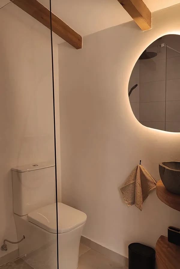 Coliving & Coworking Pool house industrial sliding door and bathroom mirror light