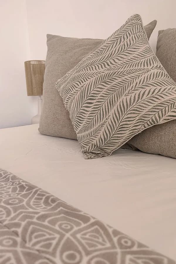 Coliving & Coworking Pool house bed view