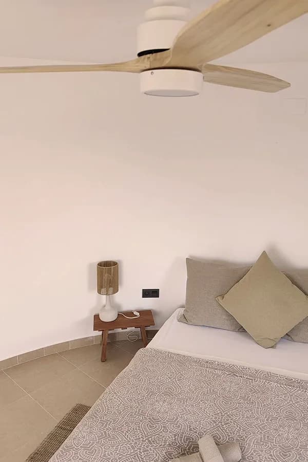 Coliving & Coworking Denia Rooftop room ventilator