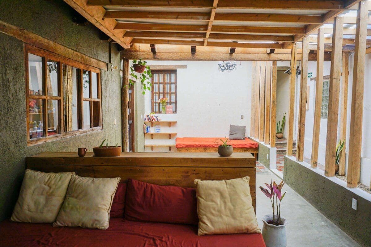 living room_laura (2)