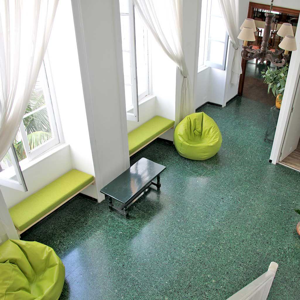 Common living room area at Coliving 1907