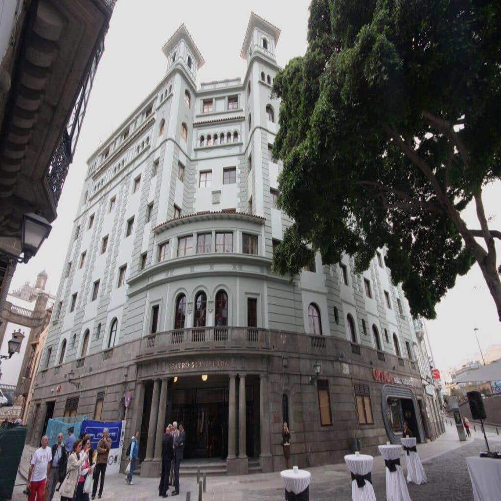 Teatro Guiniguada, a theatre 850m from Coliving 1907 in Las Palmas de Gran Canaria
