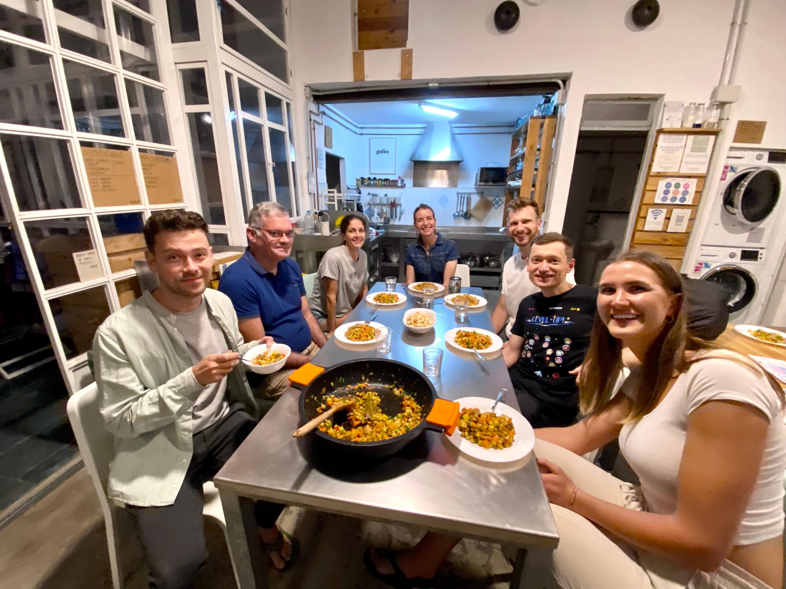 Community Dinner Coliving Canarias. Community members having dinner in EcoIsleta Coliving