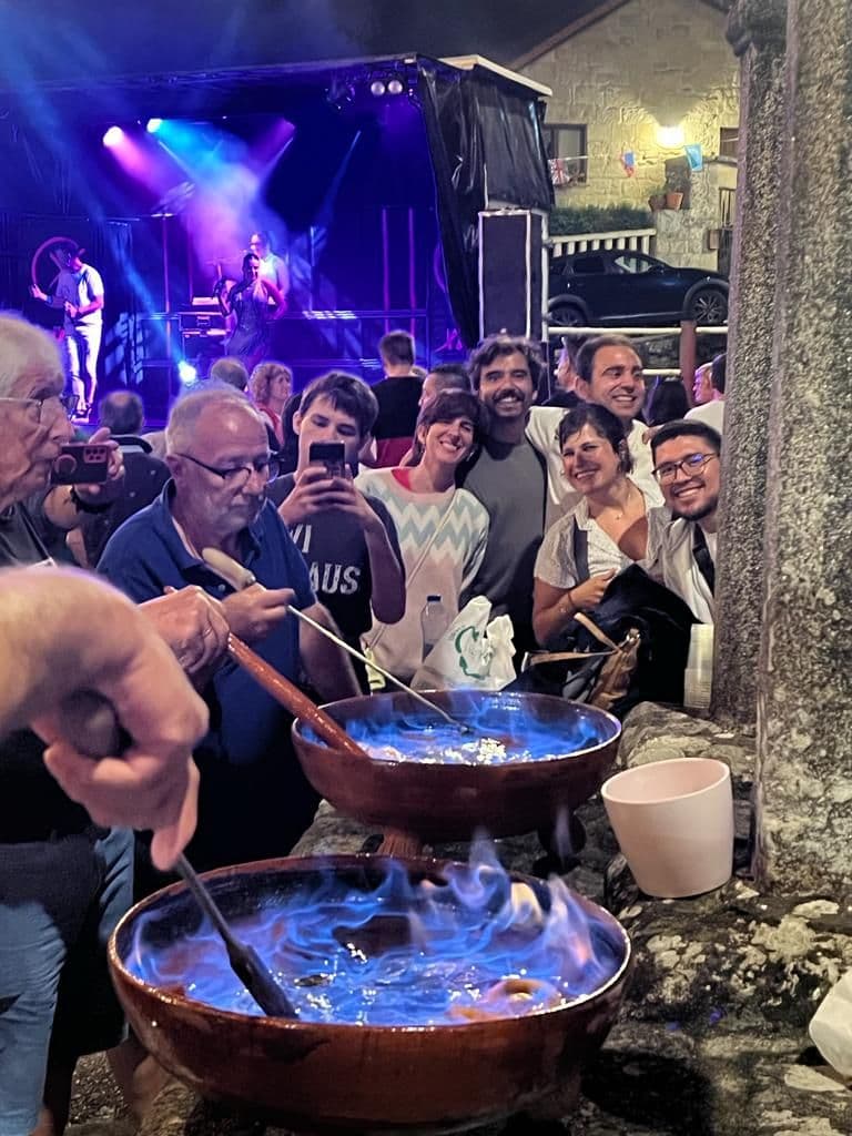 People disconnecting from work and connecting with nature