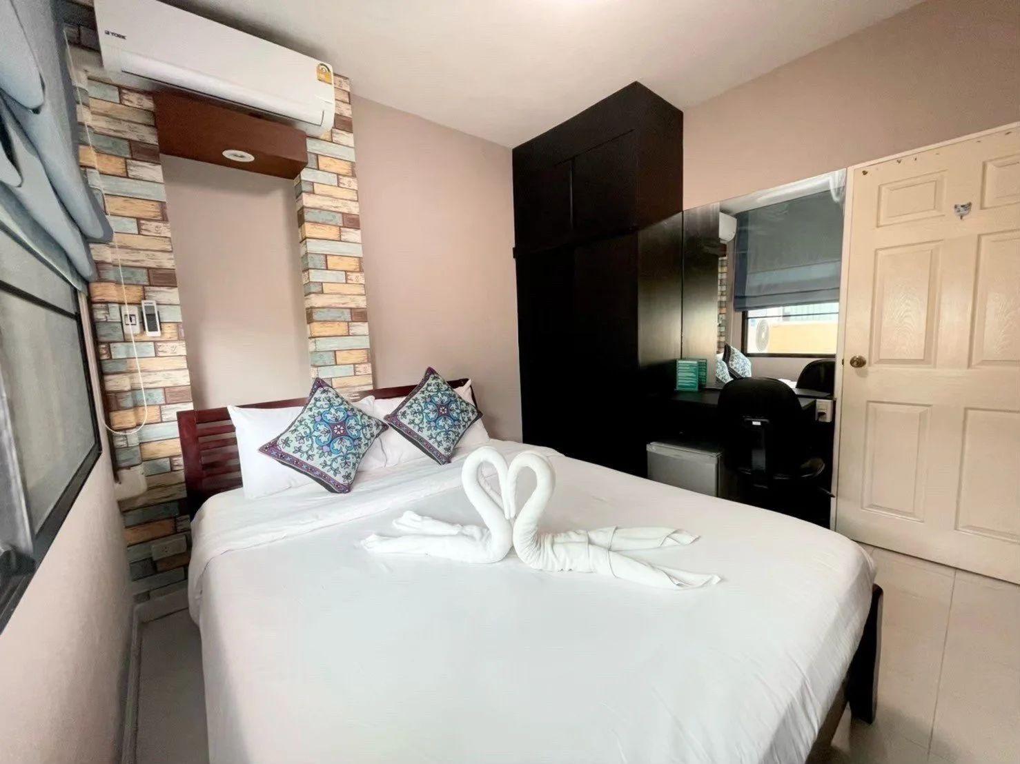 Standard B room interior view