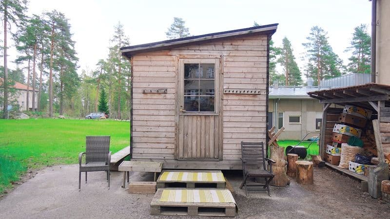 Wood-fired sauna at Hub Feenix