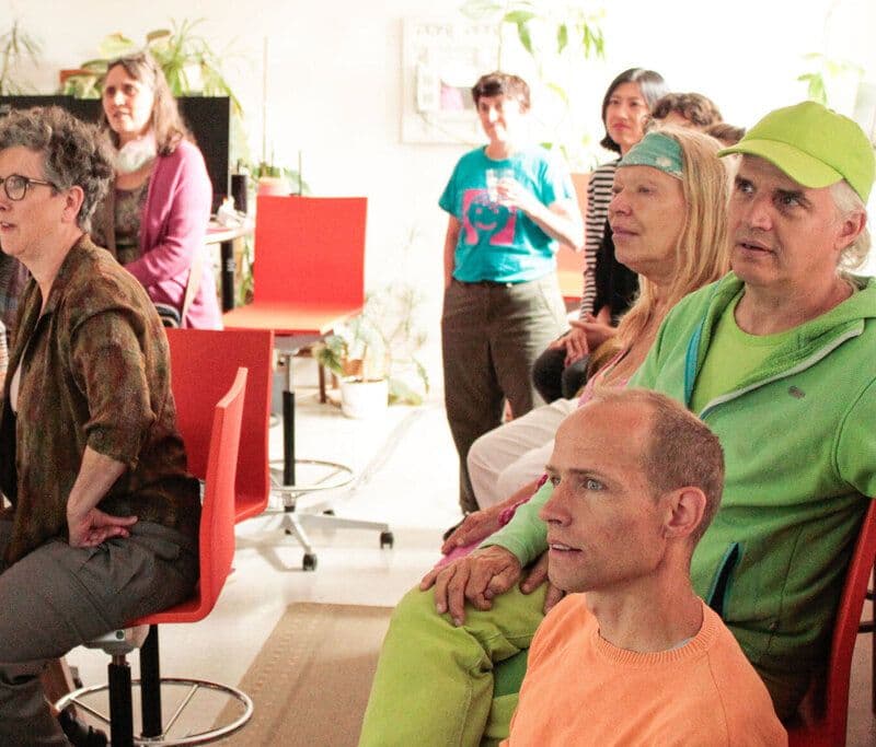 Residents of Hub Feenix