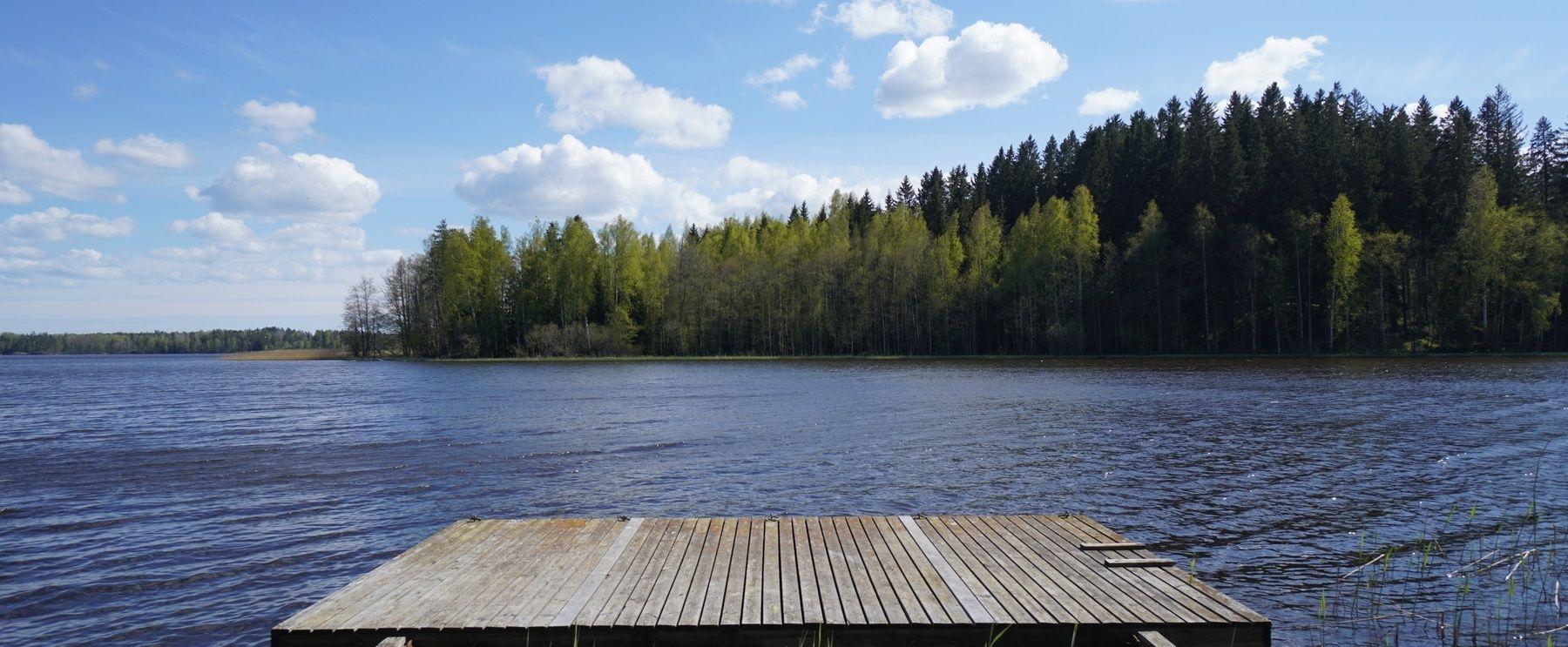 Högbensjön lake near Hub Feenix