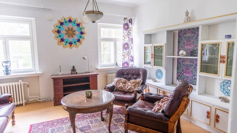 Living room lounge area in the Digital Nomad Wing