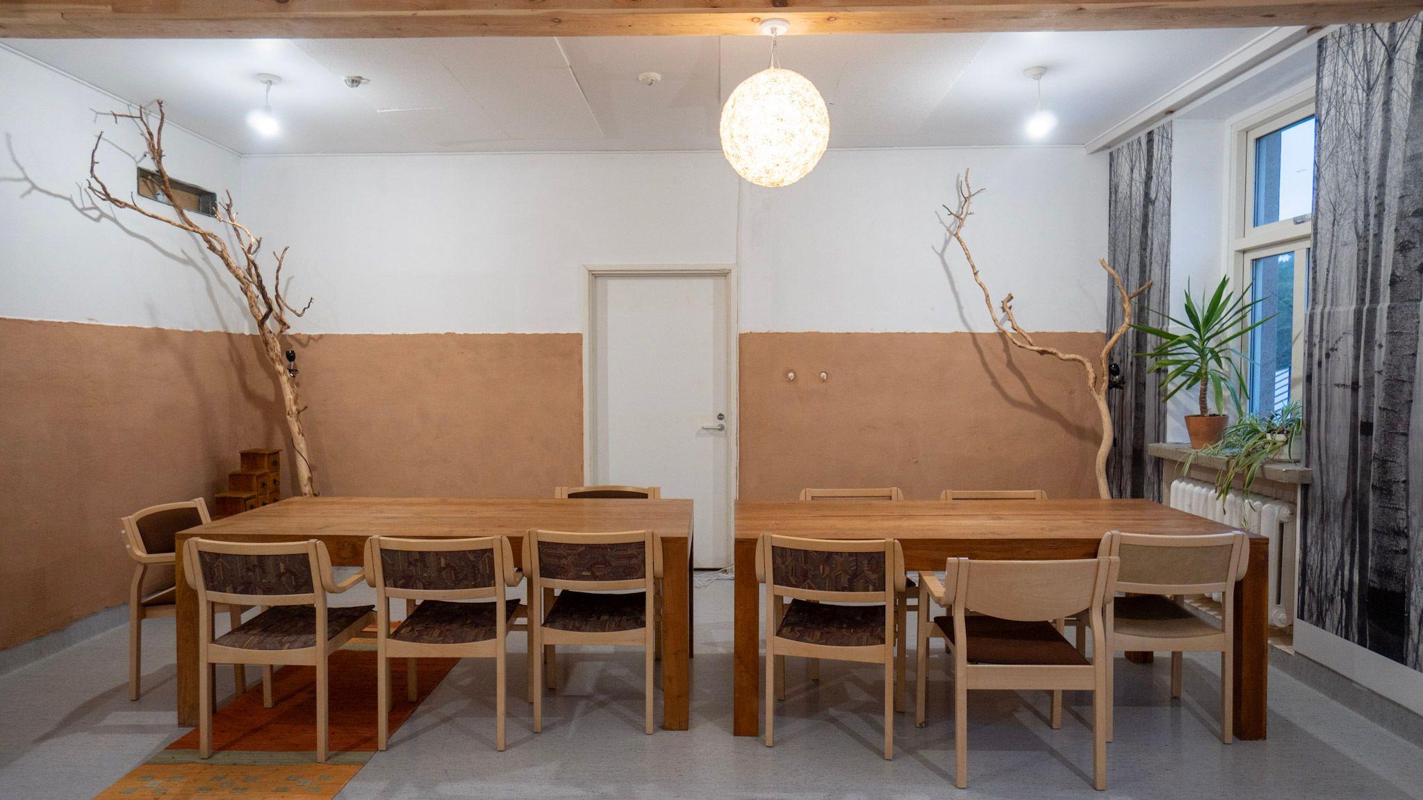 Breakout meeting room at Hub Feenix