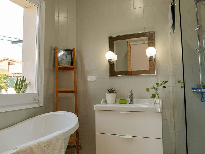 Shared Bathroom Facilities