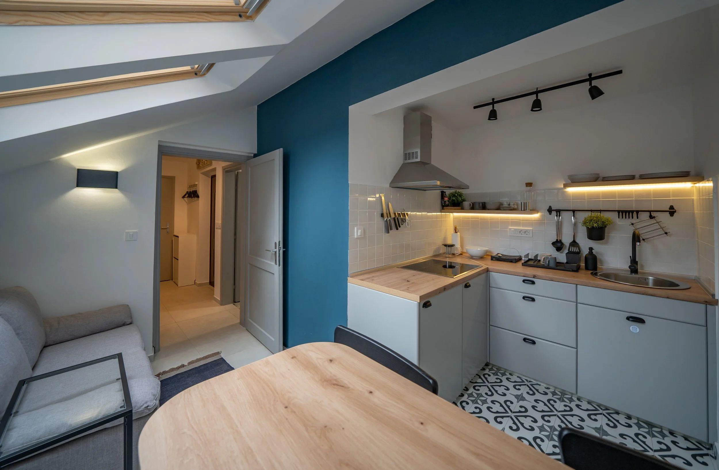 One-bedroom loft apartment overlooking the main city square, 20 meters from Nest's main building