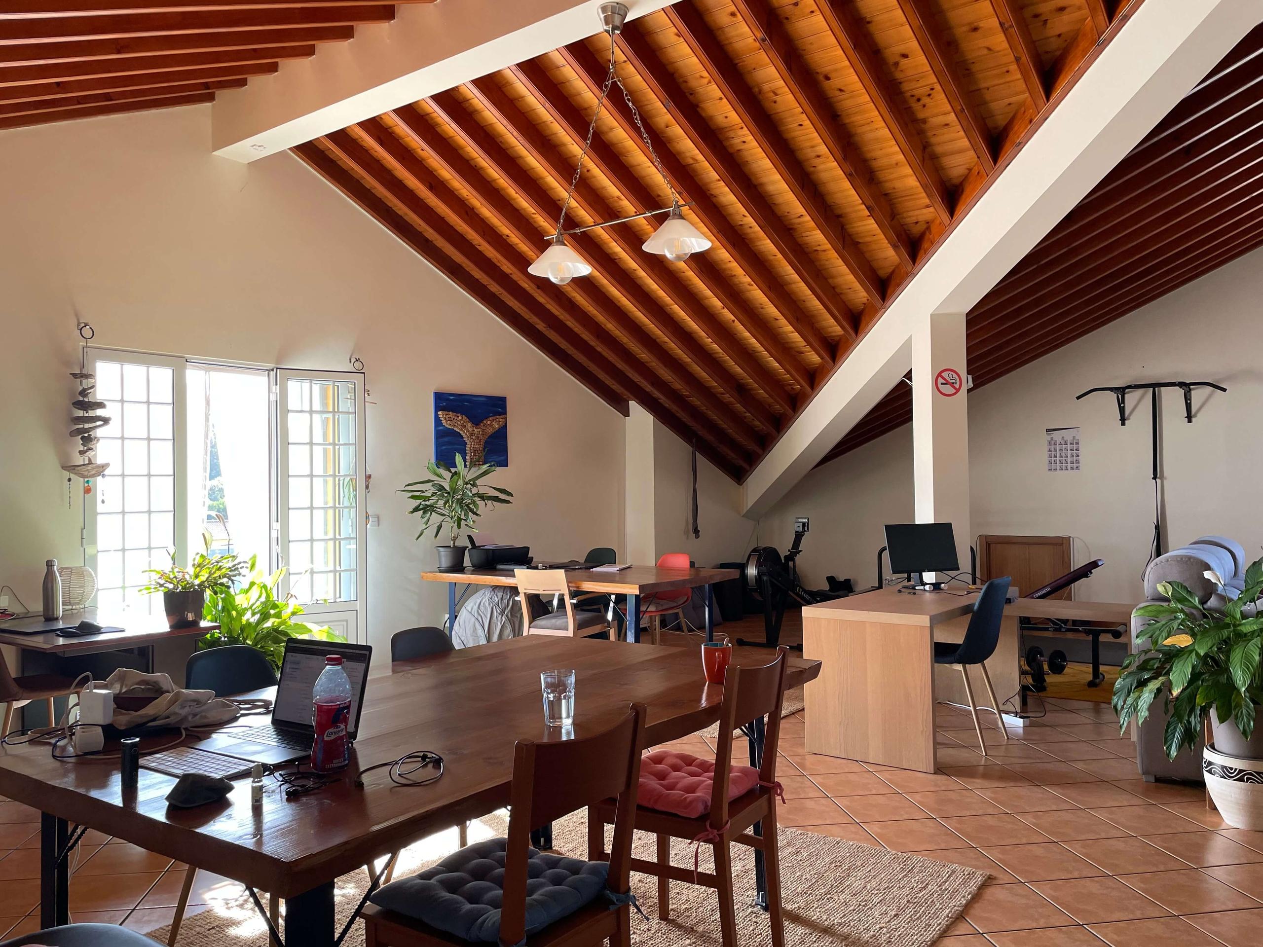 We designed our working space to have fast internet and facilitate focus.