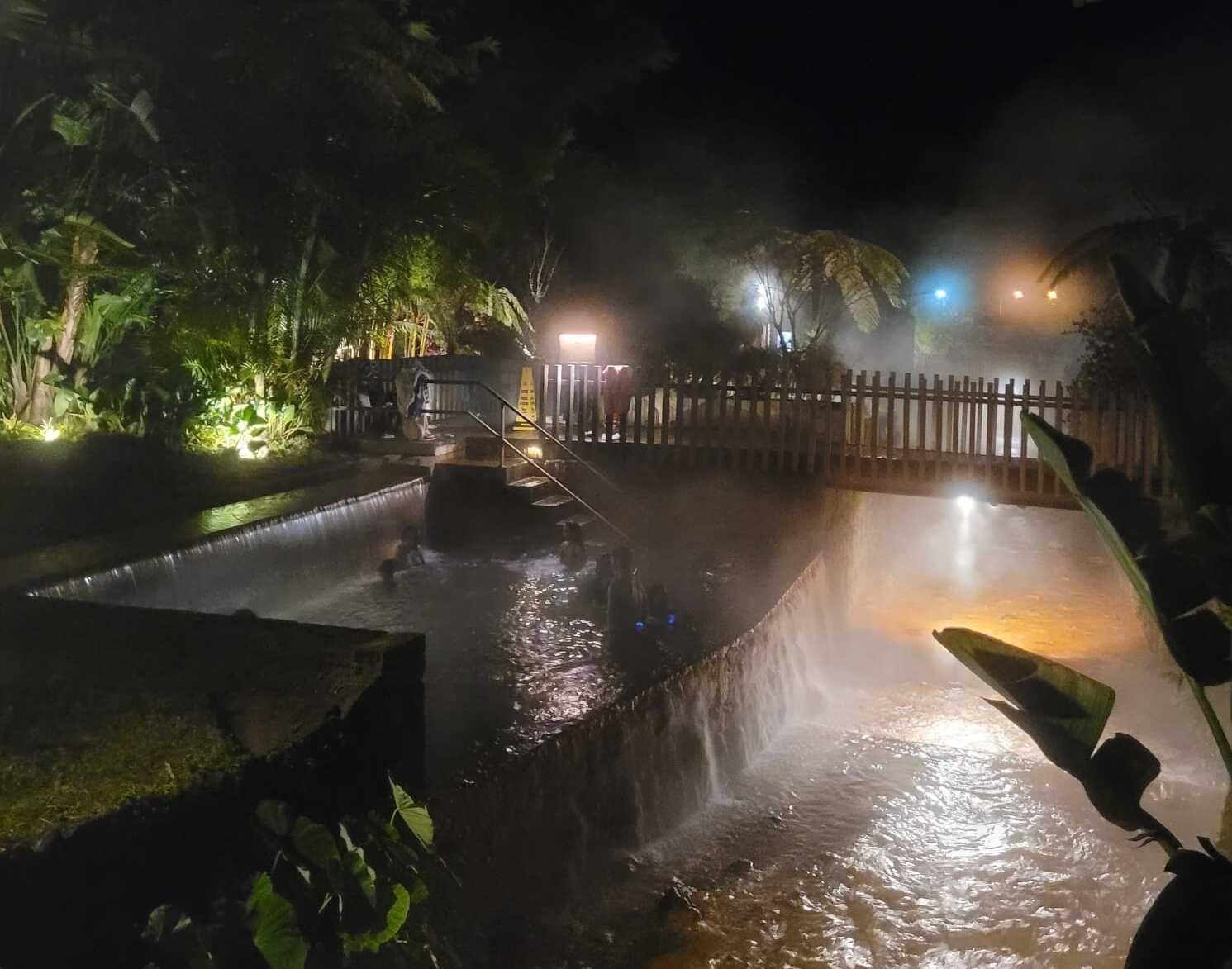 Natural hot spring thermal pool in São Miguel, Azores