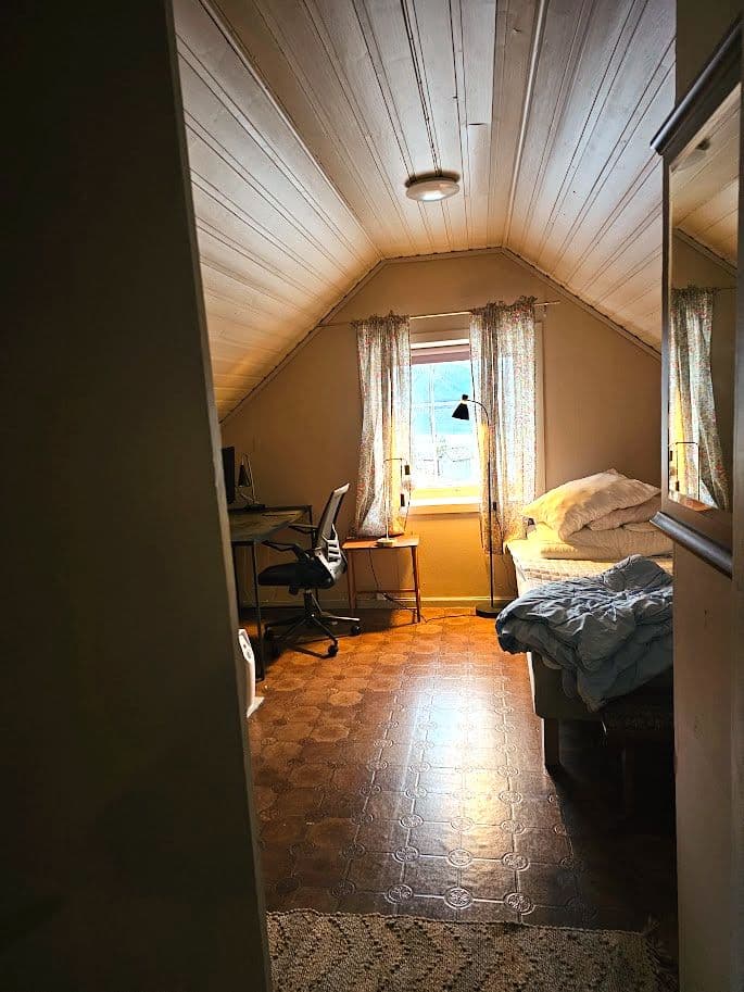 One of the loft rooms on the 3rd floor with lower roof