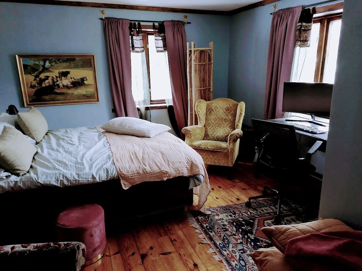 Blue Room with king size bed