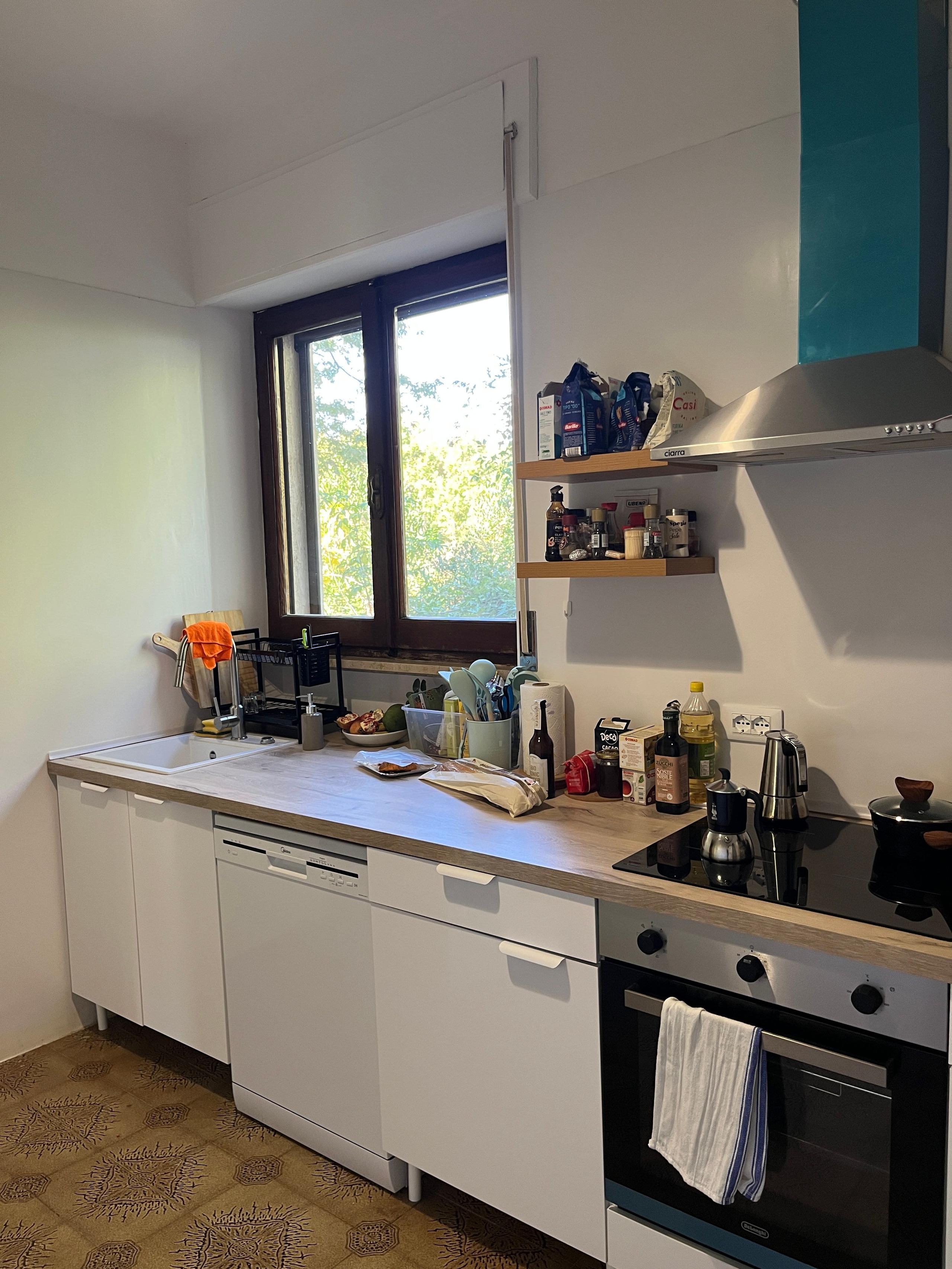 Shared kitchen at Nesting Away coliving in Italy near Rome