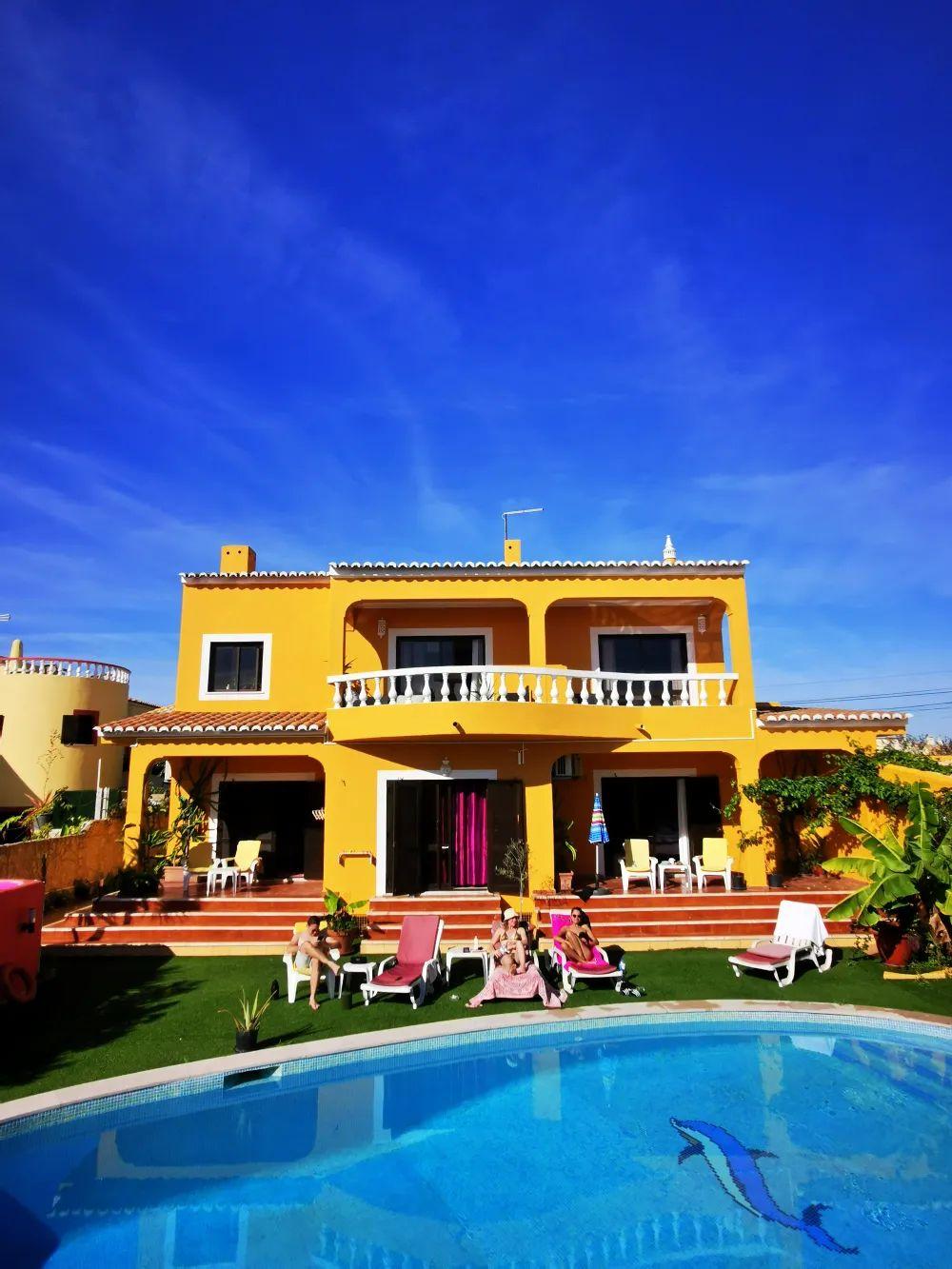 Coliving and coworking space in Lagos Algarve Portugal with ocean cliff views at Noma Village