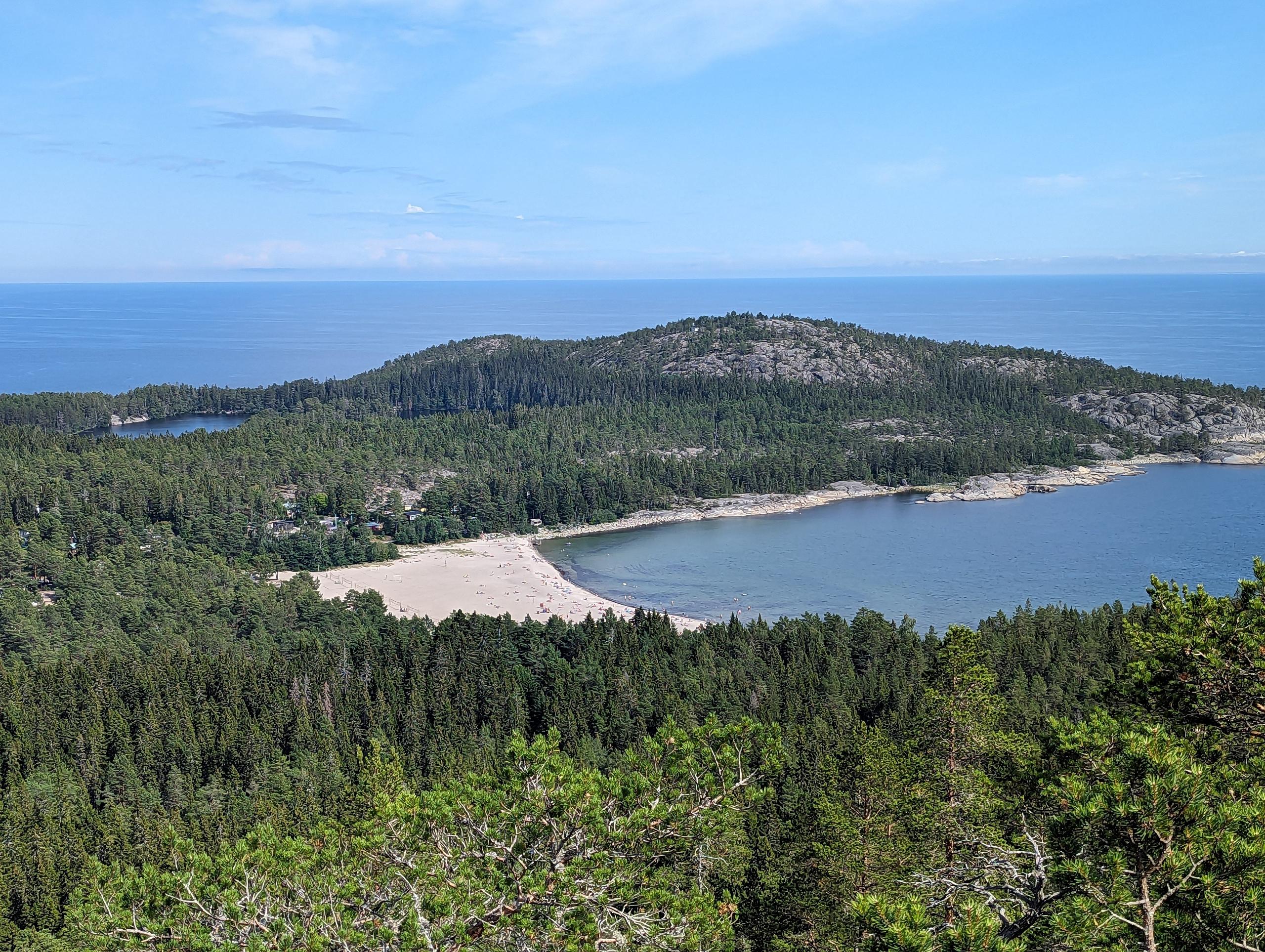 View on the beach at Smitingen in the Höga Kusten region