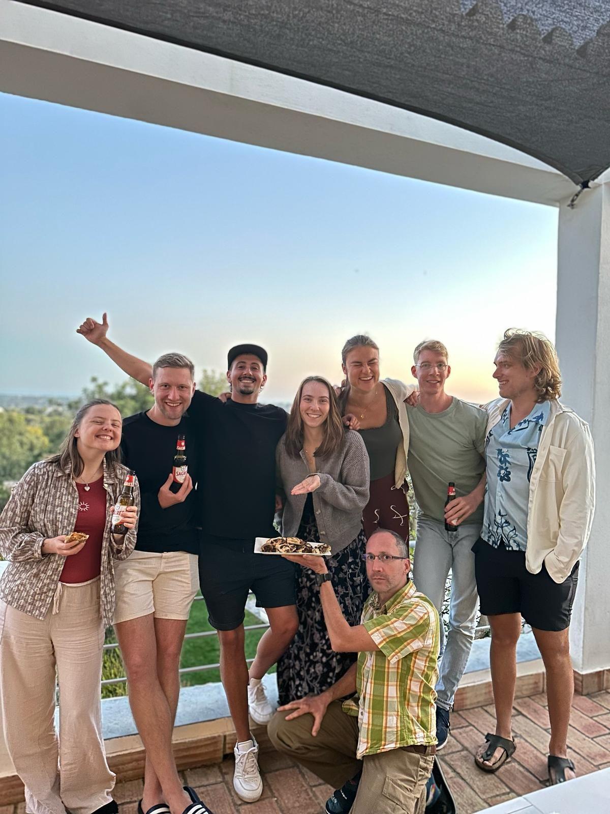 Aperitif on the terrace – POMAR coliving