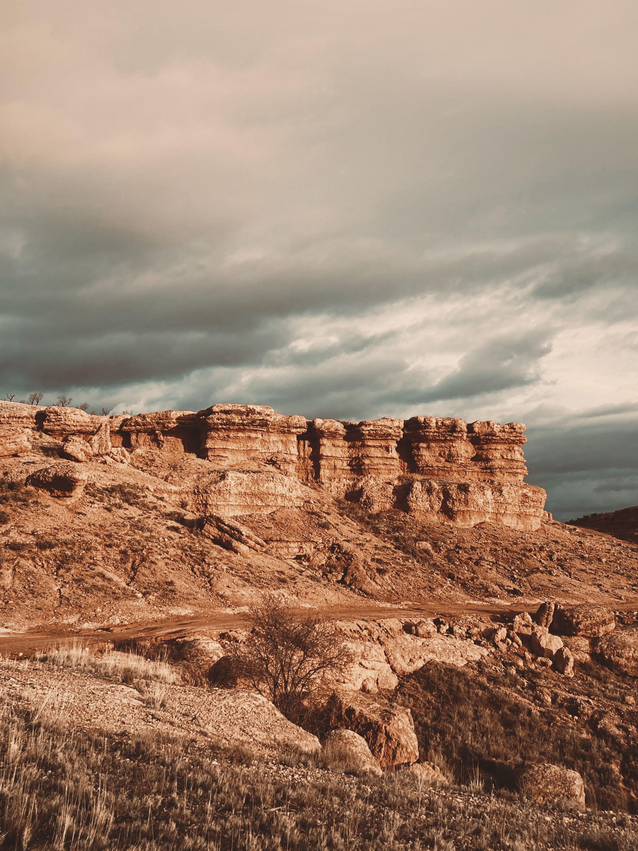 Natural surroundings in Aragon around POSADA DE LA LUZ, a rural creative space