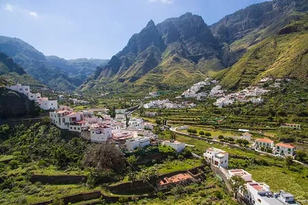 Scenic view of Agaete Valley hiking trails