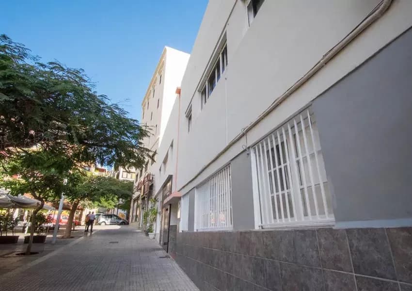 Exterior of the Coliving in tenerifa La Luna