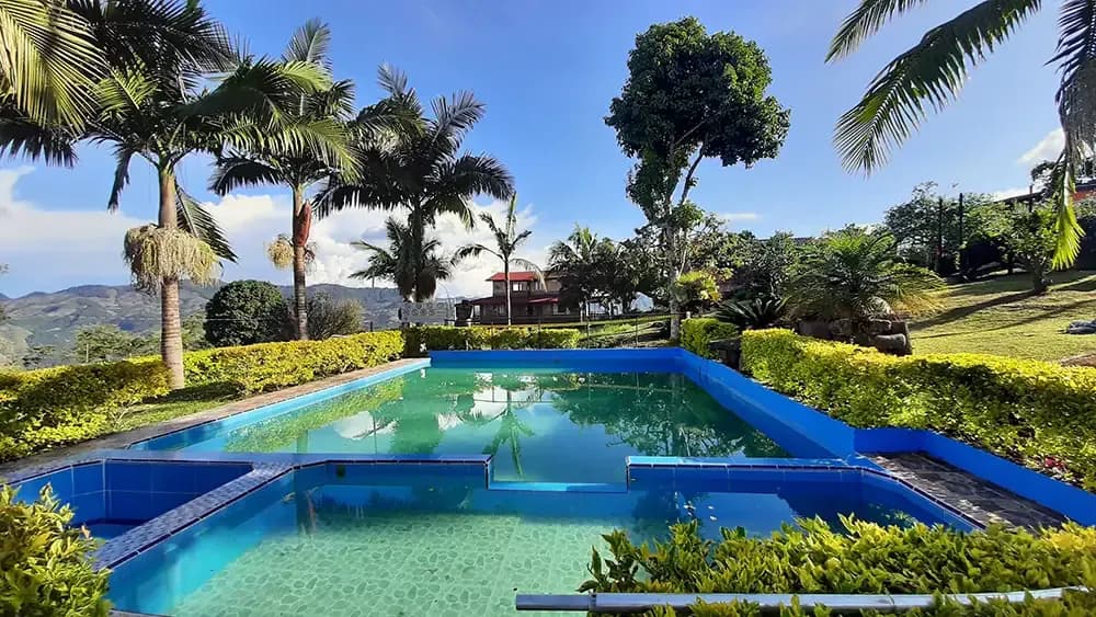 Swimming pool area at the Jericó coliving location
