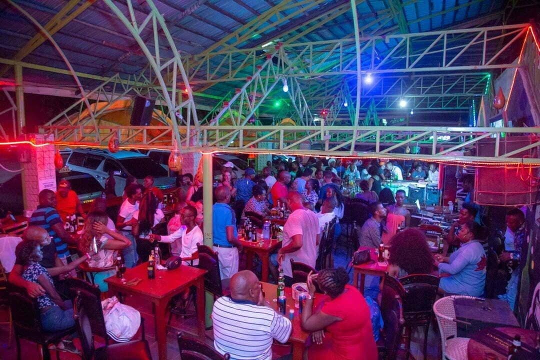 Manyatta bar in Diani