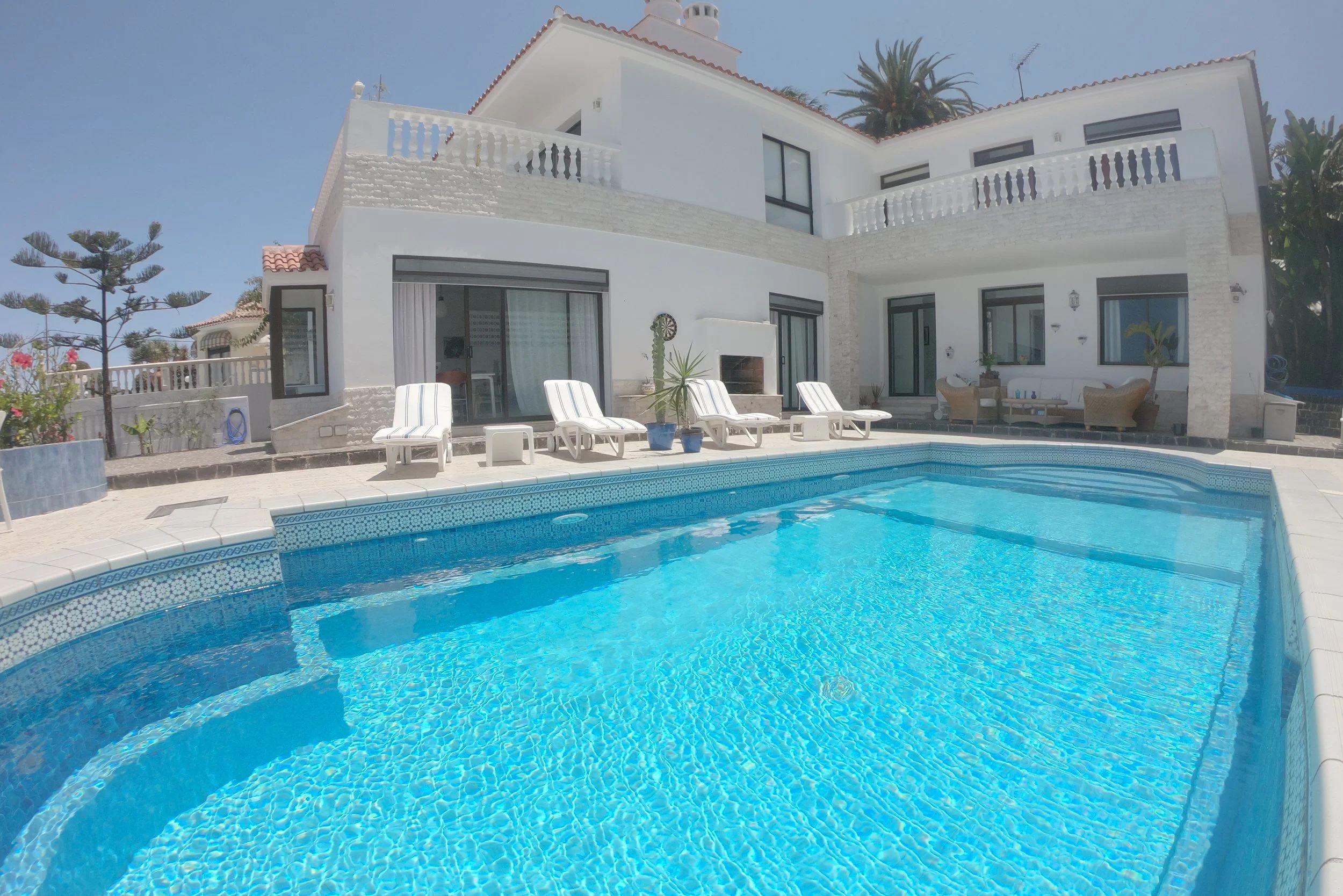 Outdoor swimming pool at Taoro Coliving