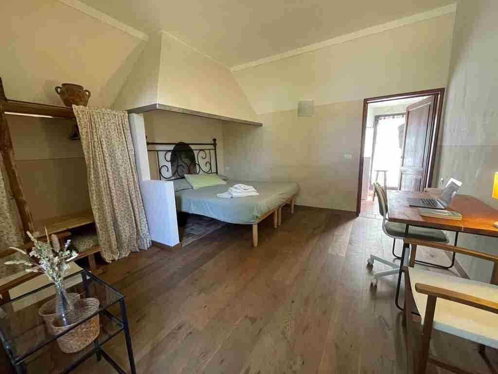 Room Roverella bathroom
