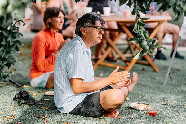 Private concert of Afonso Portinha & Banda in the gardens of Coliving The VALLEY Portugal