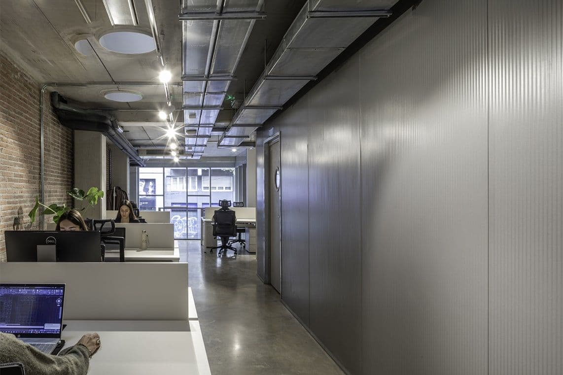 FIX dedicated fixed-desk coworking area