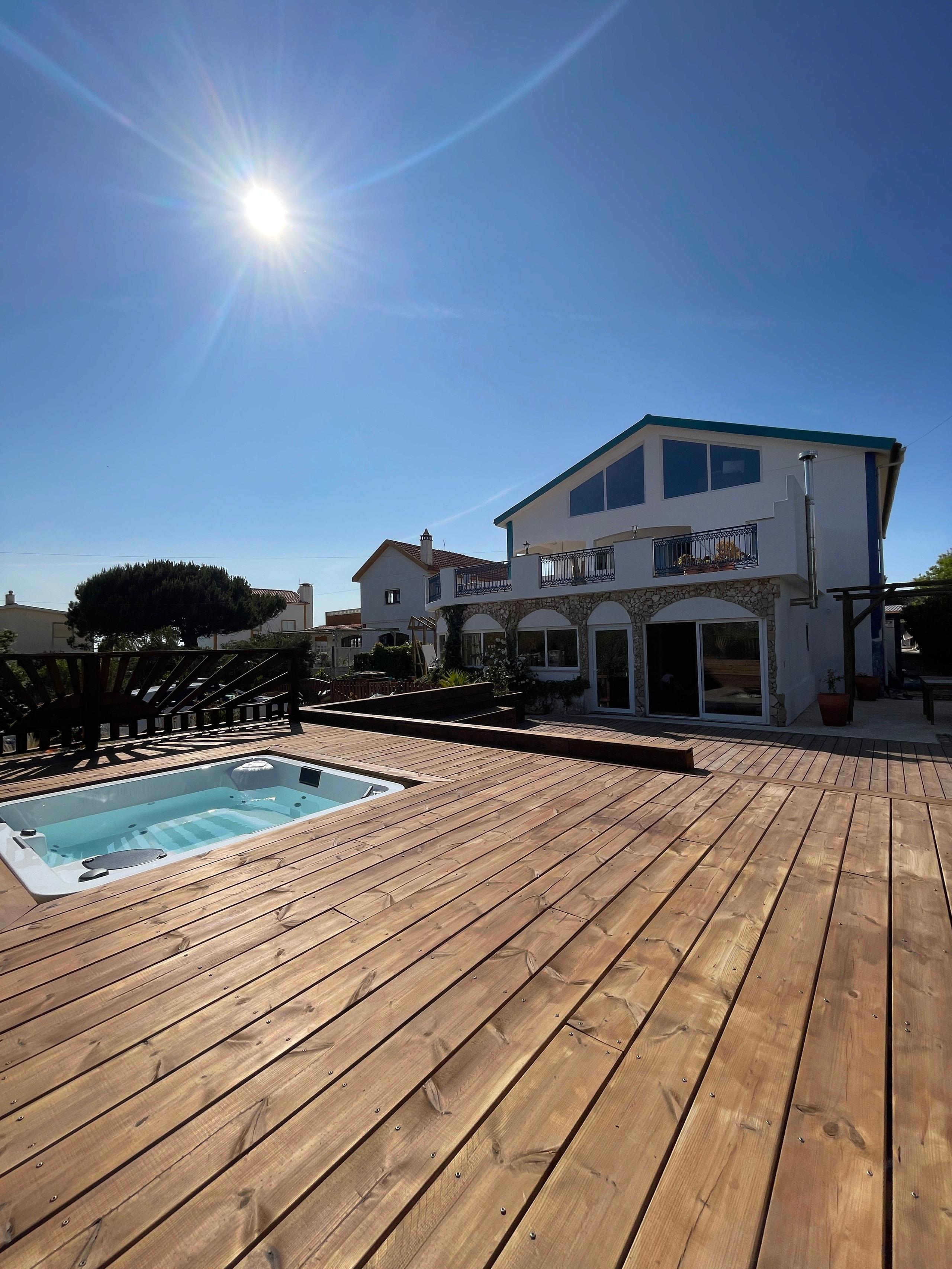 Photo of Wild Souls Ericeira guesthouse's back yard and pool