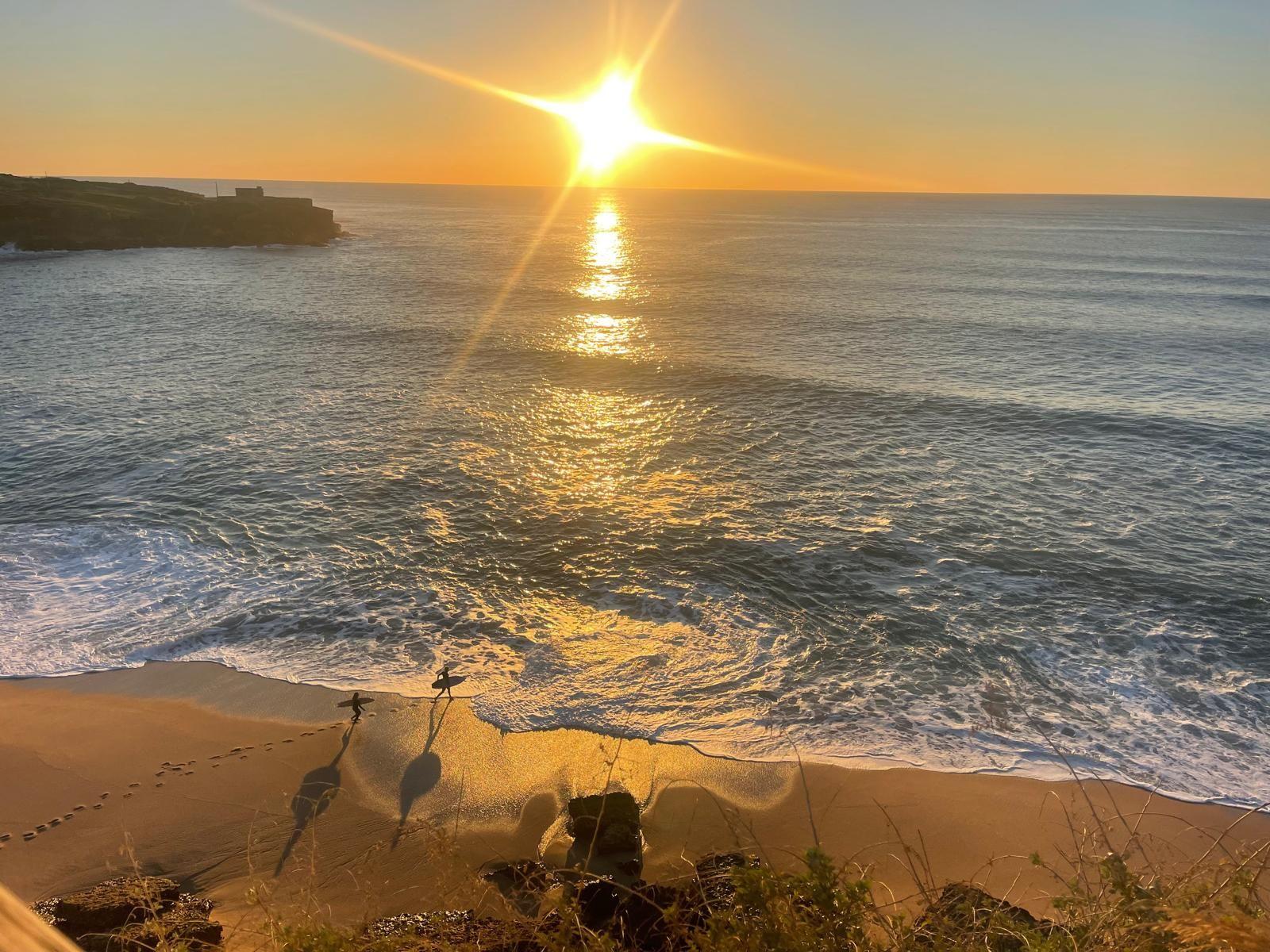 Beach near Wild Souls Ericeira guesthouse — Praia do São Lourenço